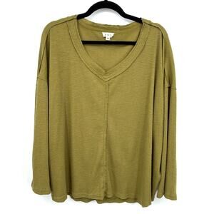 POL Top Women's M Olive Green Oversized‎ V-Neck Drop Shoulder Thermal Knit Cozy